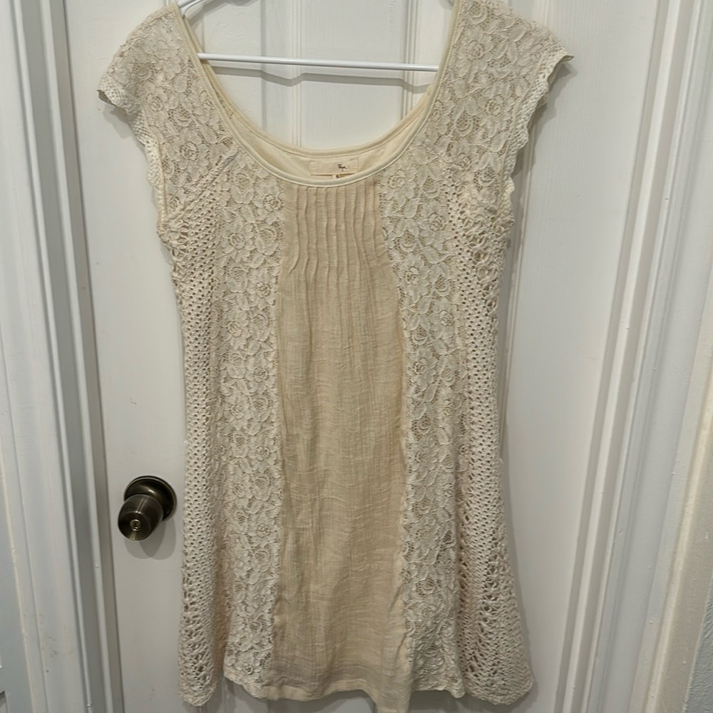 Lace detail midi dress